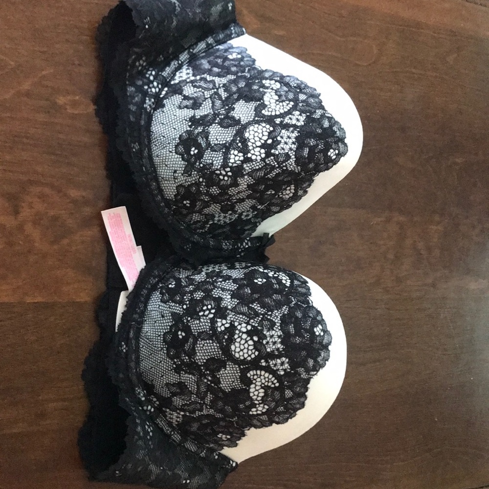 Victoria secrets bra